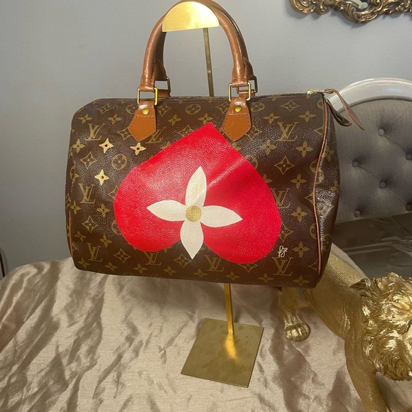 Louis Vuitton Handbags - Authentic LOUIS Vuitton Speedy Bag with young artists painting